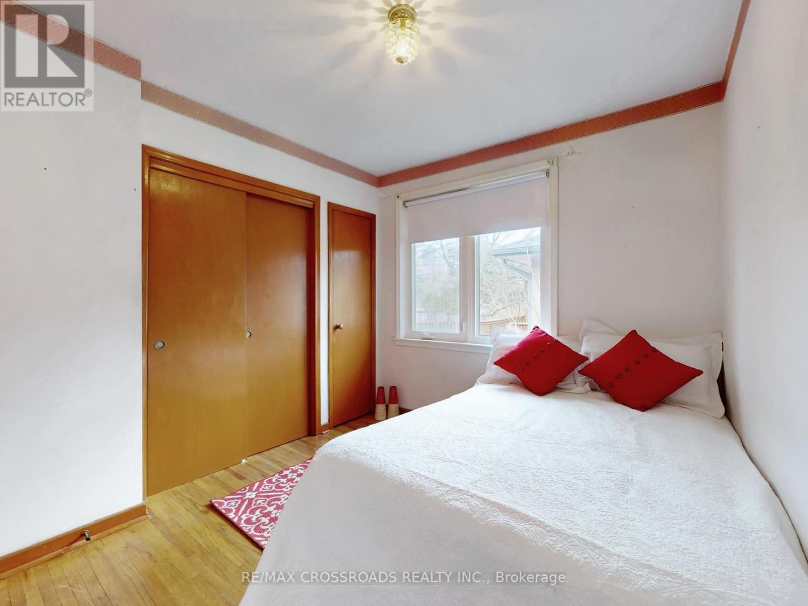 186 Norfolk Avenue, Richmond Hill, Ontario  L4C 2C8 - Photo 24 - N12881648