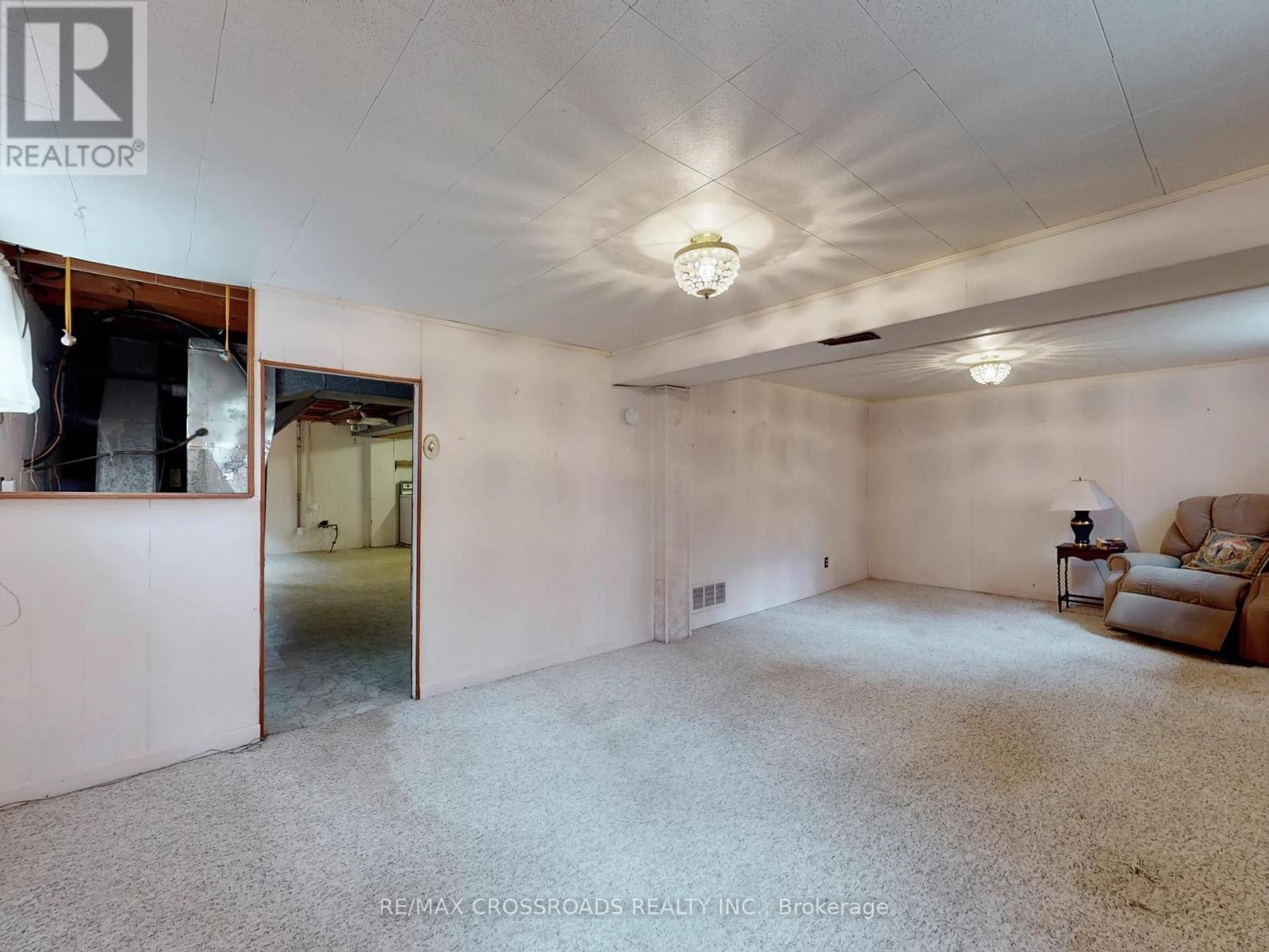 186 Norfolk Avenue, Richmond Hill, Ontario  L4C 2C8 - Photo 34 - N12881648