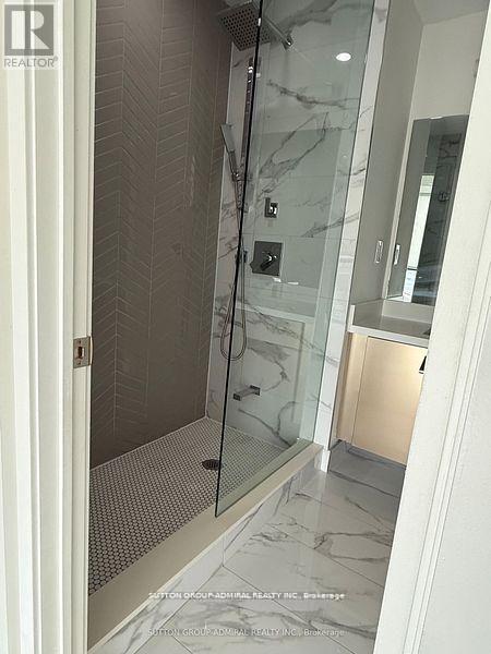 1101 - 2908 Highway 7, Vaughan (Concord), Ontario  L4K 0K5 - Photo 13 - N12881774