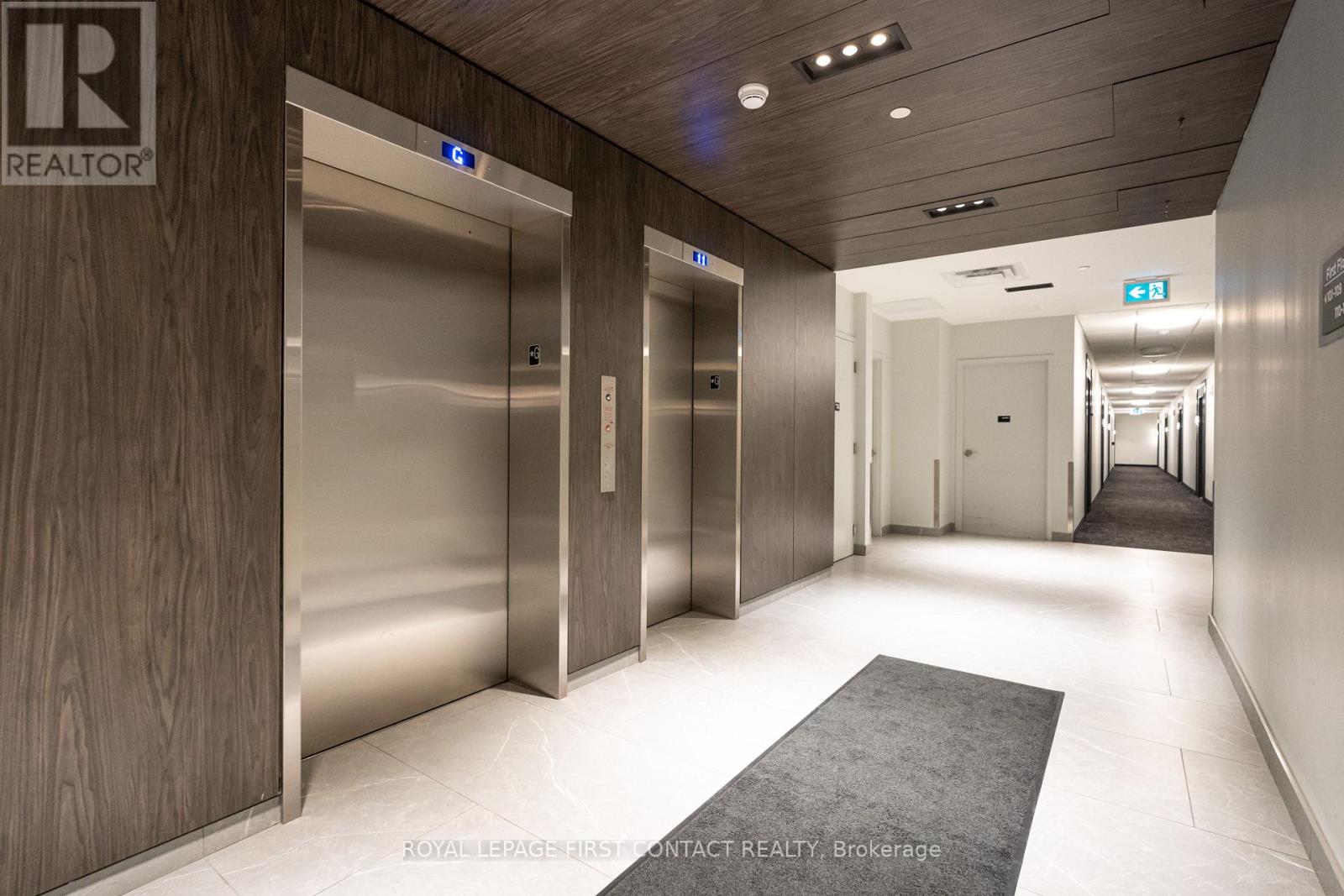 106 - 58 Lakeside Terrace, Barrie (Little Lake), Ontario  L4M 0L5 - Photo 4 - S12881568