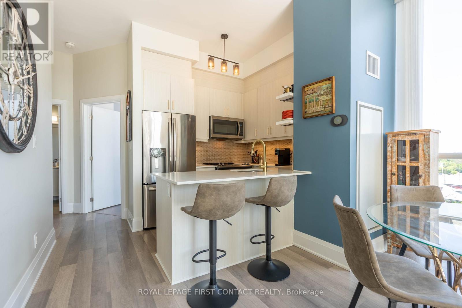 Ph5 - 111 Worsley Street, Barrie (City Centre), Ontario  L4M 0J5 - Photo 4 - S12881644