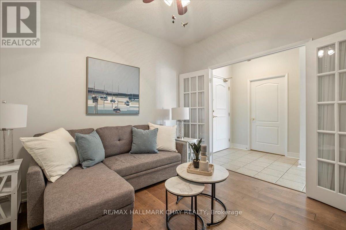 903 - 2 Toronto Street, Barrie (City Centre), Ontario  L4N 9R2 - Photo 13 - S12881760