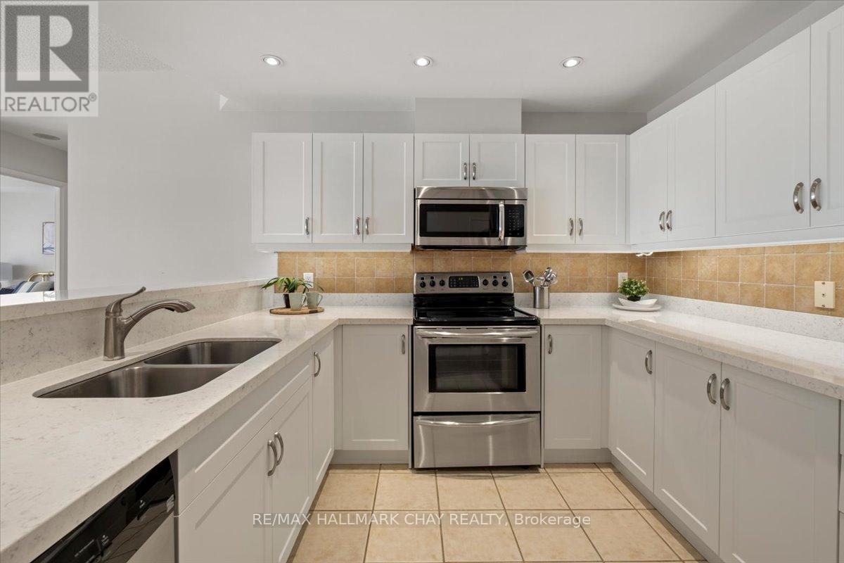 903 - 2 Toronto Street, Barrie (City Centre), Ontario  L4N 9R2 - Photo 15 - S12881760