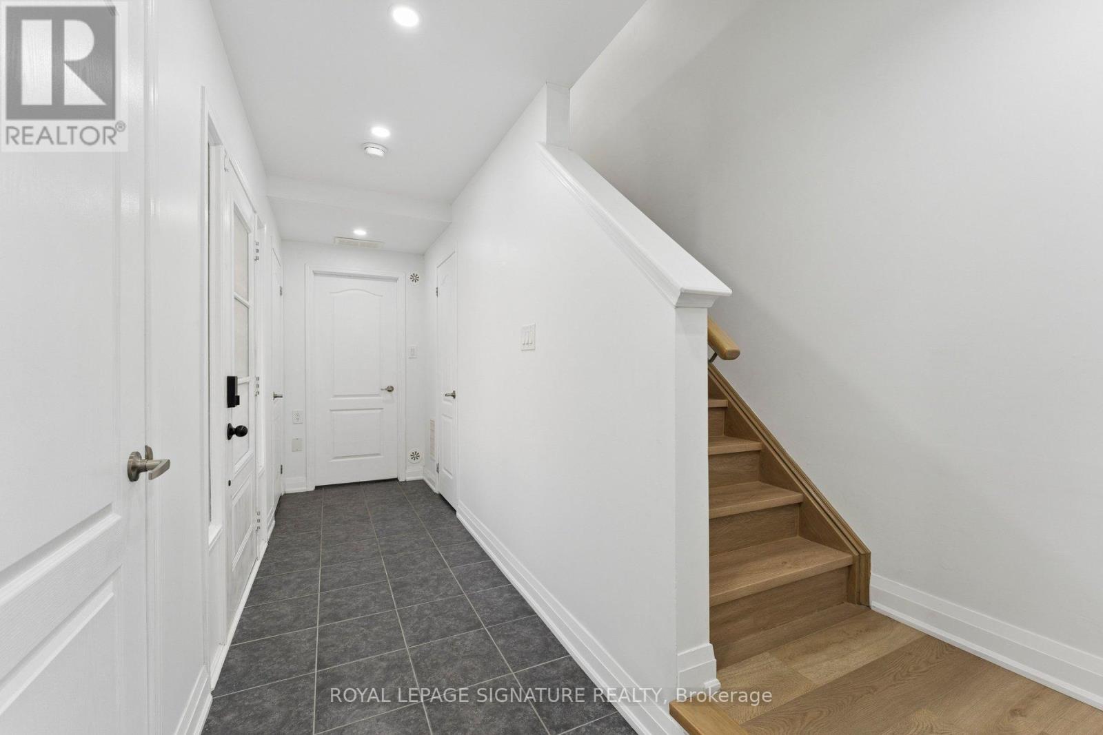 122 Baycliffe Crescent, Brampton, Ontario  L7A 3Y7 - Photo 20 - W12881590