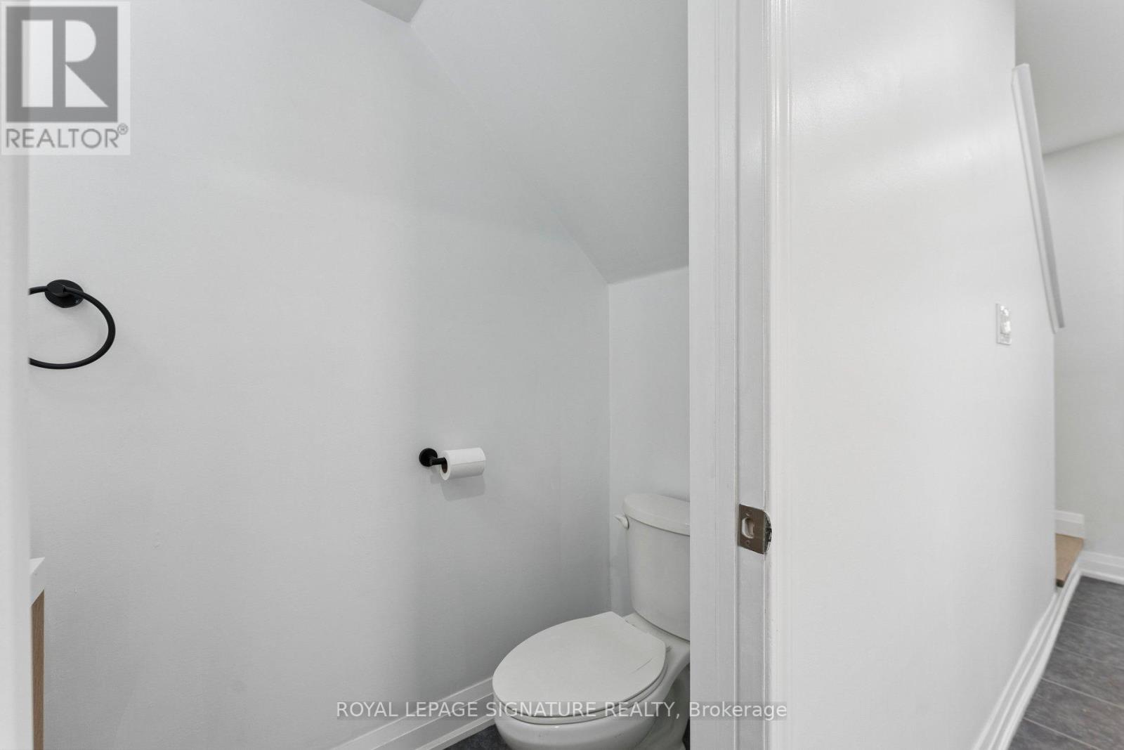 122 Baycliffe Crescent, Brampton, Ontario  L7A 3Y7 - Photo 21 - W12881590