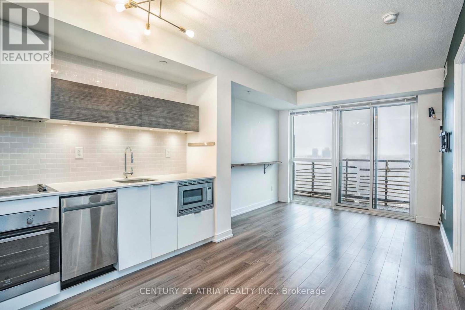 2703 - 20 Thomas Riley Road, Toronto, Ontario  M9B 0C3 - Photo 5 - W12881620