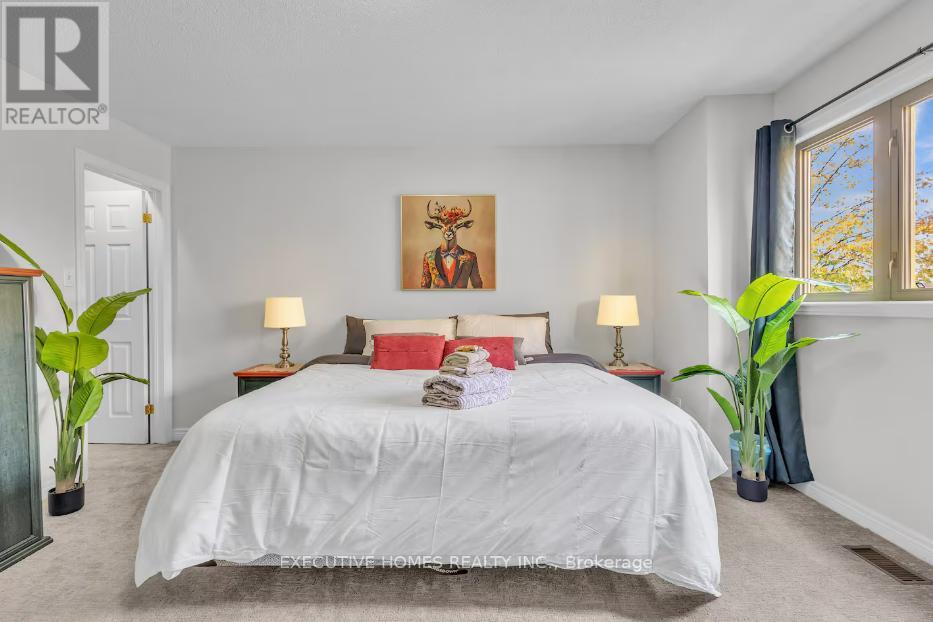 17 - 1245 Stephenson Drive, Burlington, Ontario  L7S 2L9 - Photo 18 - W12881622