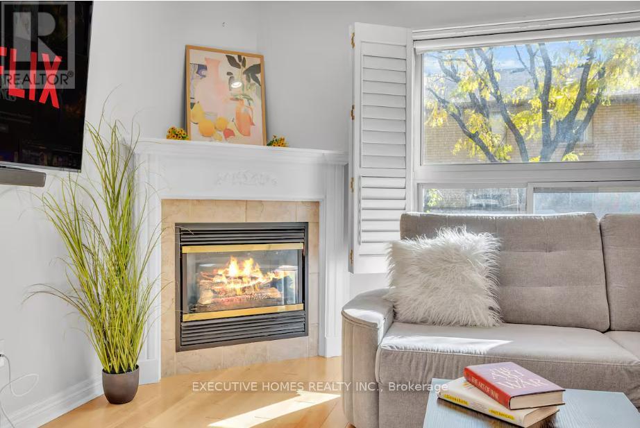 17 - 1245 Stephenson Drive, Burlington, Ontario  L7S 2L9 - Photo 6 - W12881622