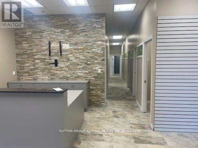 10 - 2011 Lawrence Avenue W, Toronto (Weston), Ontario  M9N 3V3 - Photo 4 - W12881668