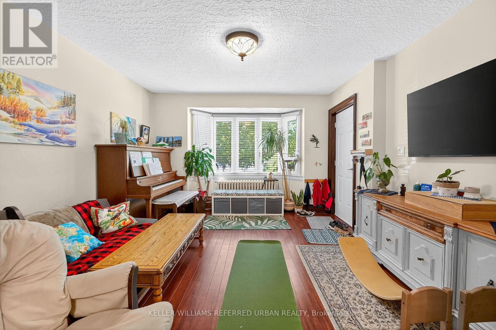 93 Northcliffe Boulevard, Toronto, Ontario  M6H 3H3 - Photo 31 - W12881686