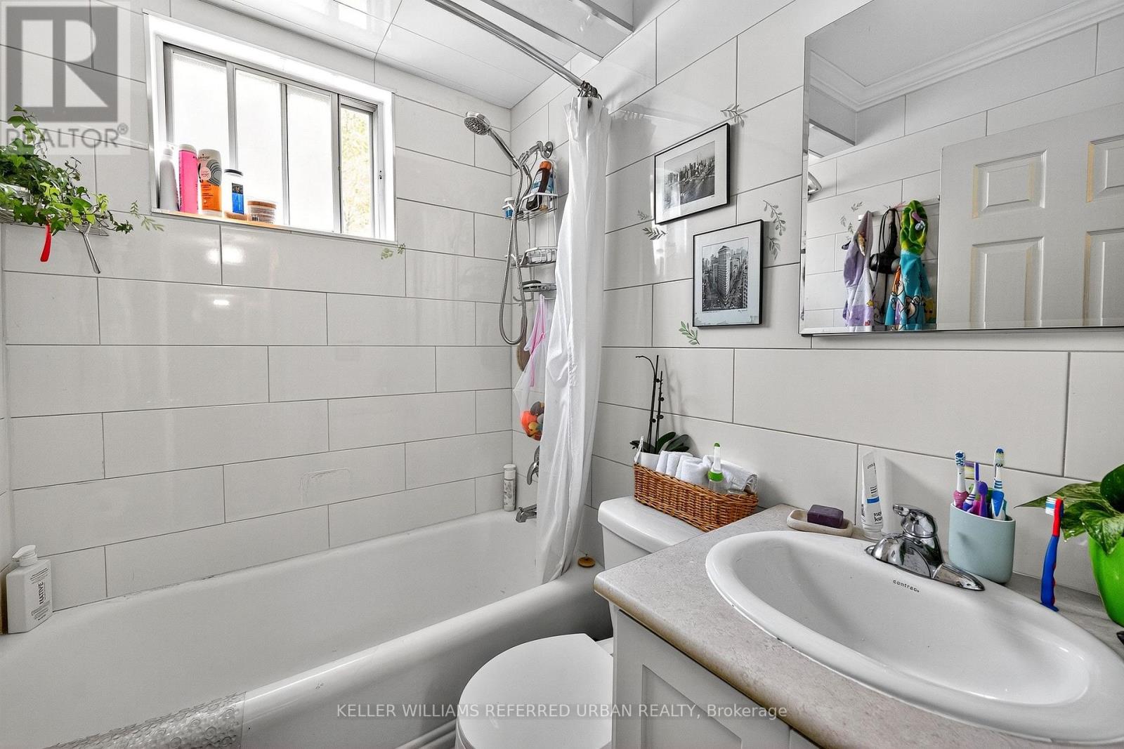 93 Northcliffe Boulevard, Toronto, Ontario  M6H 3H3 - Photo 39 - W12881686