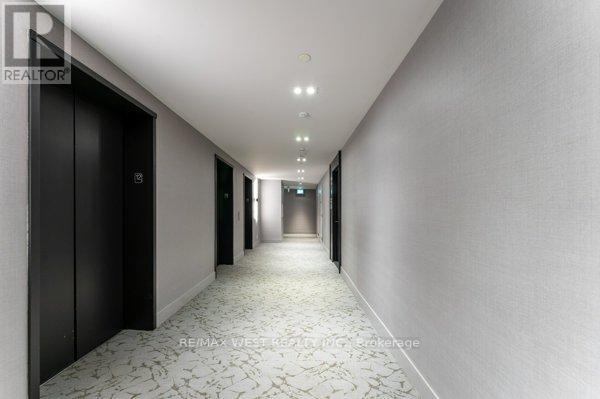 1207 - 270 Dufferin Street W, Toronto, Ontario  M6K 0H8 - Photo 7 - W12881712