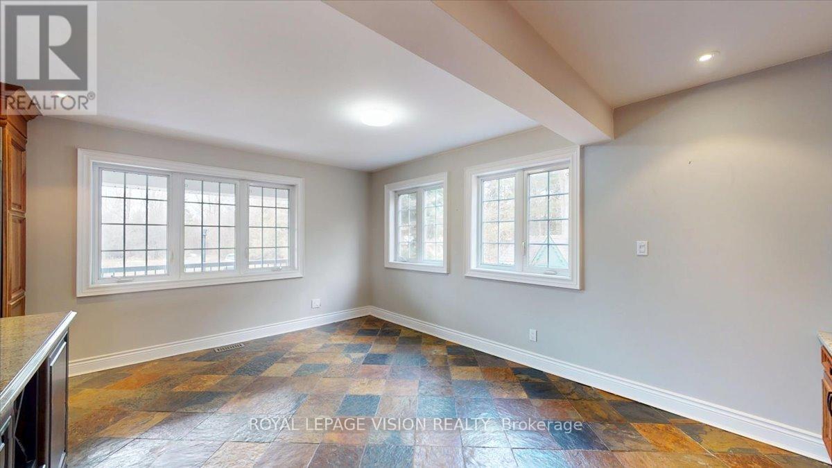 5628 Hwy 7, Milton, Ontario  L7J 2L7 - Photo 15 - W12881728