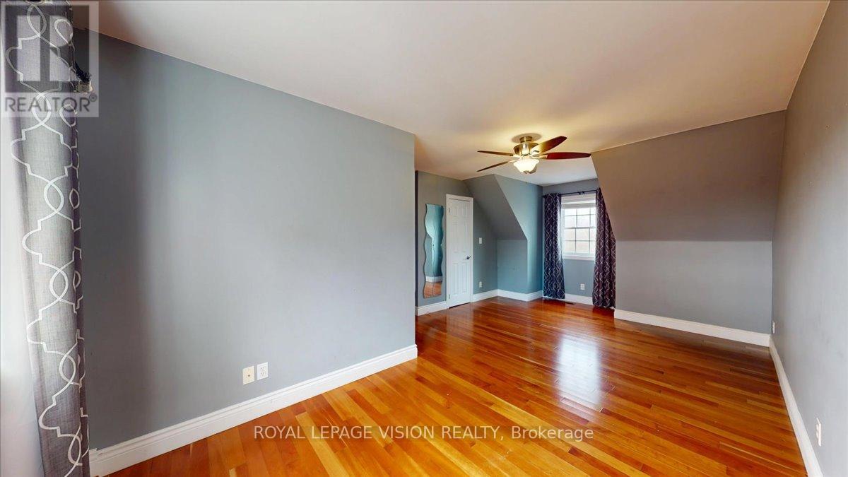 5628 Hwy 7, Milton, Ontario  L7J 2L7 - Photo 23 - W12881728