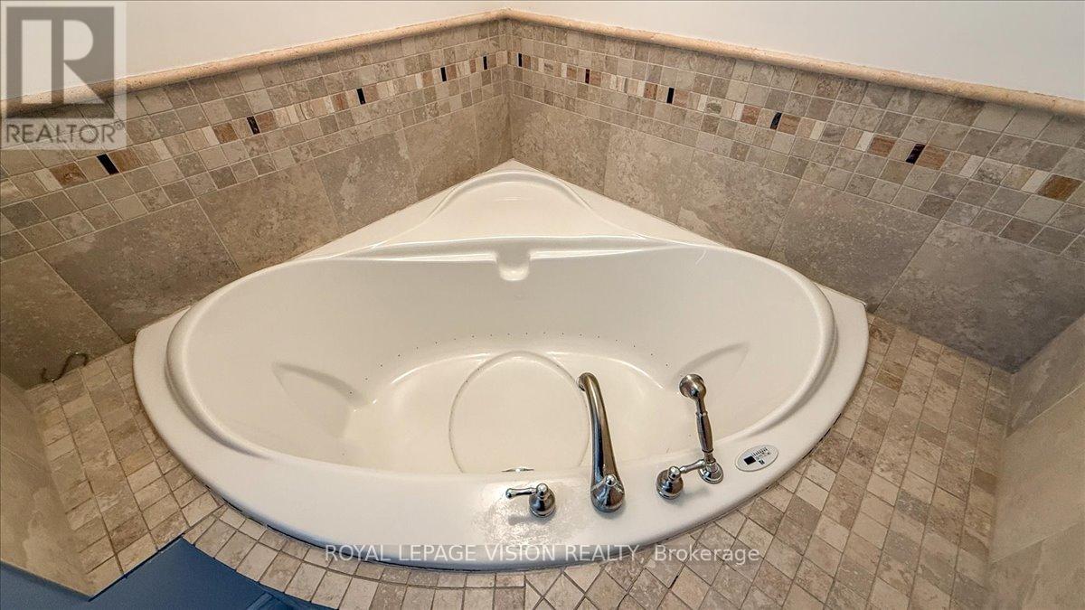 5628 Hwy 7, Milton, Ontario  L7J 2L7 - Photo 27 - W12881728