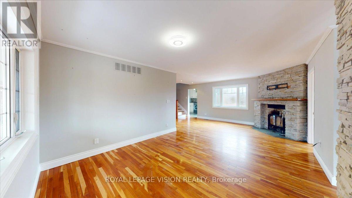 5628 Hwy 7, Milton, Ontario  L7J 2L7 - Photo 6 - W12881728