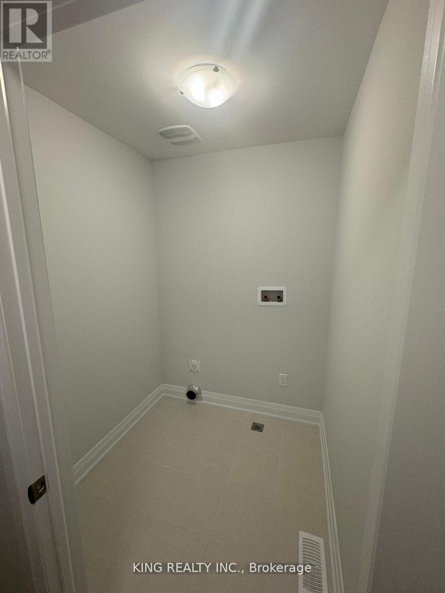 141 Cole Terrace, Woodstock, Ontario  N4S 7W2 - Photo 11 - X12881600