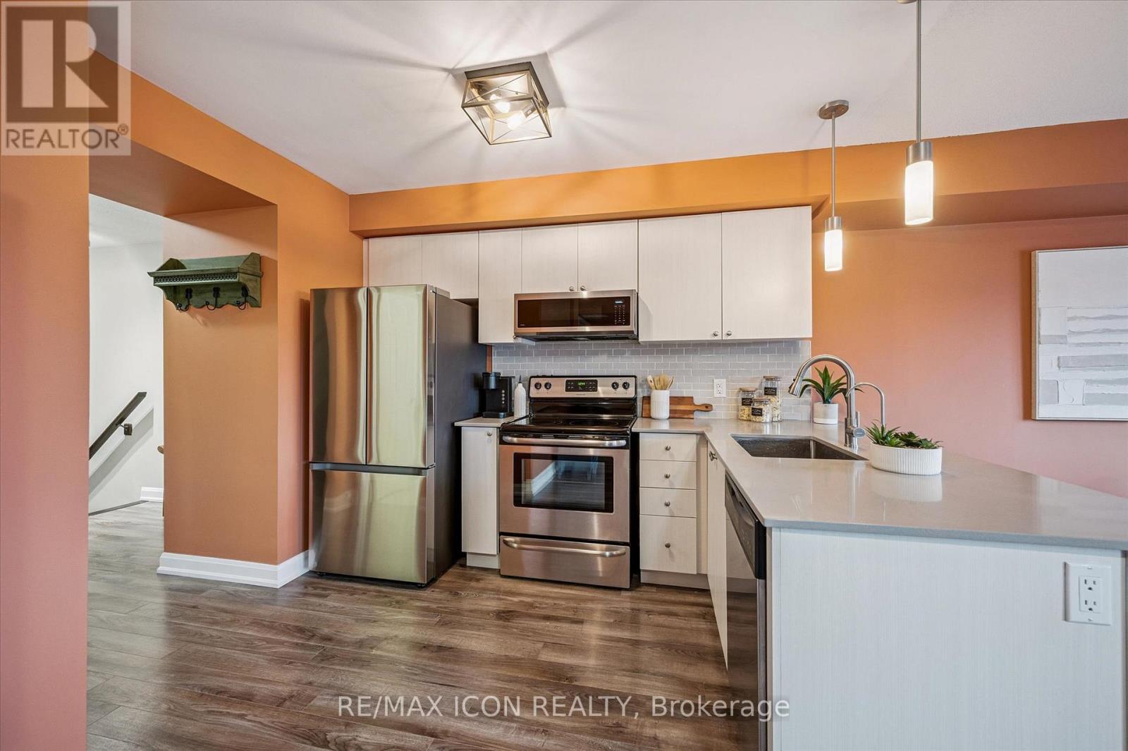 17 - 350 Fisher Mills Road, Cambridge, Ontario  N3C 0G8 - Photo 6 - X12881632