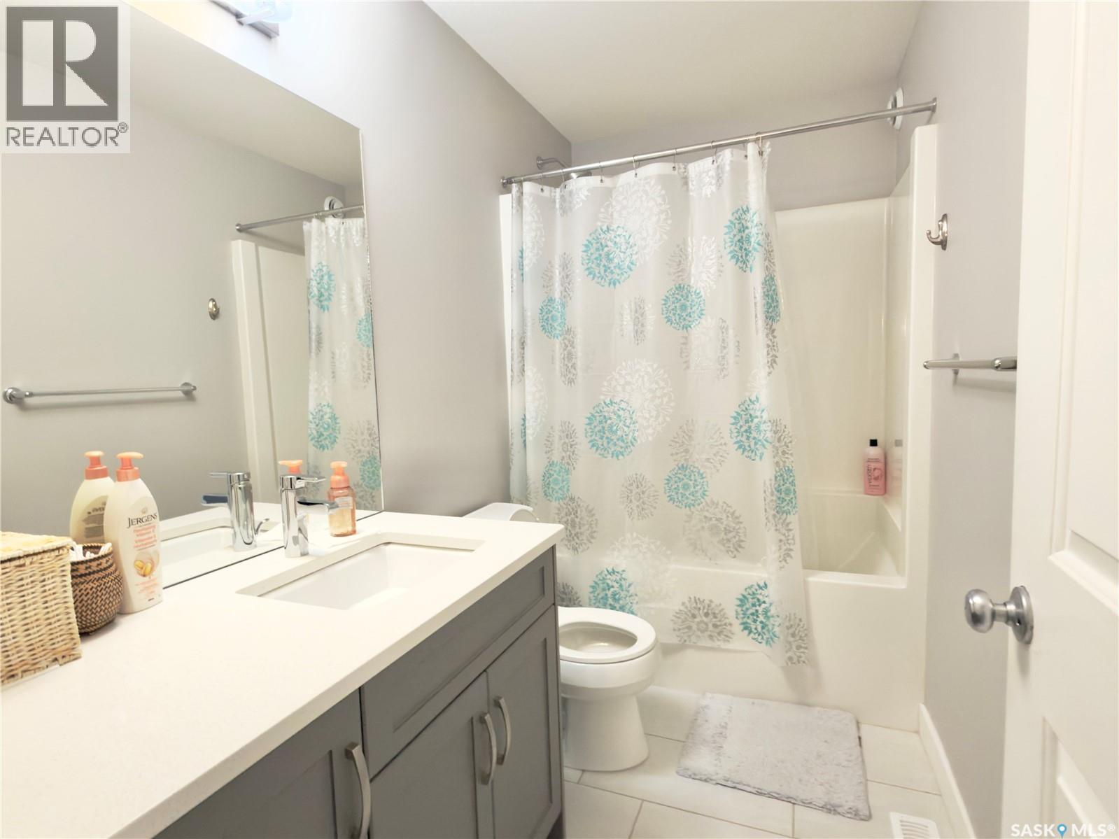 22 254 Brighton Gate, Saskatoon, Saskatchewan  S7V 0R1 - Photo 22 - SK030415