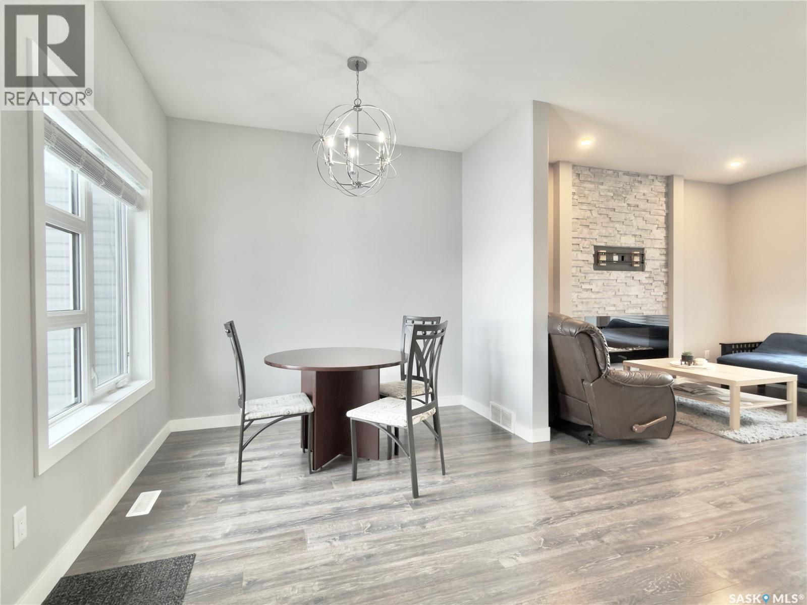 22 254 Brighton Gate, Saskatoon, Saskatchewan  S7V 0R1 - Photo 4 - SK030415