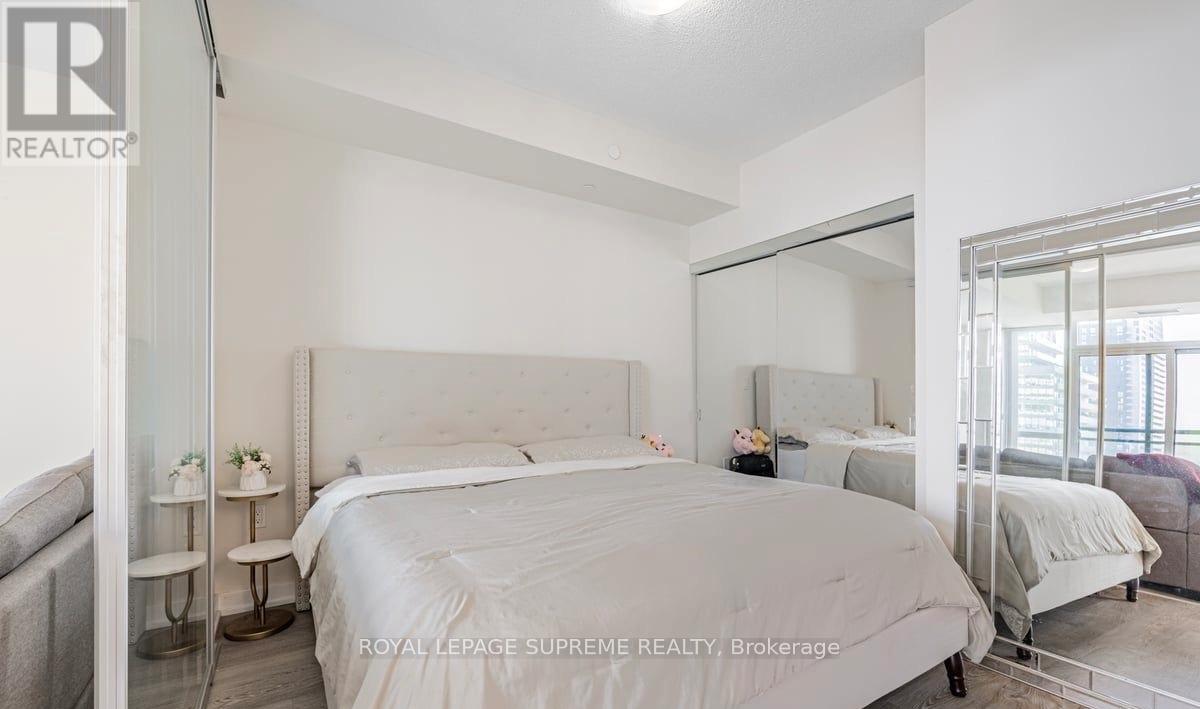 2403 - 99 John Street, Toronto, Ontario  M5V 0S6 - Photo 15 - C12836042