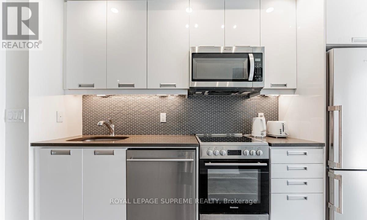 2403 - 99 John Street, Toronto, Ontario  M5V 0S6 - Photo 13 - C12836042