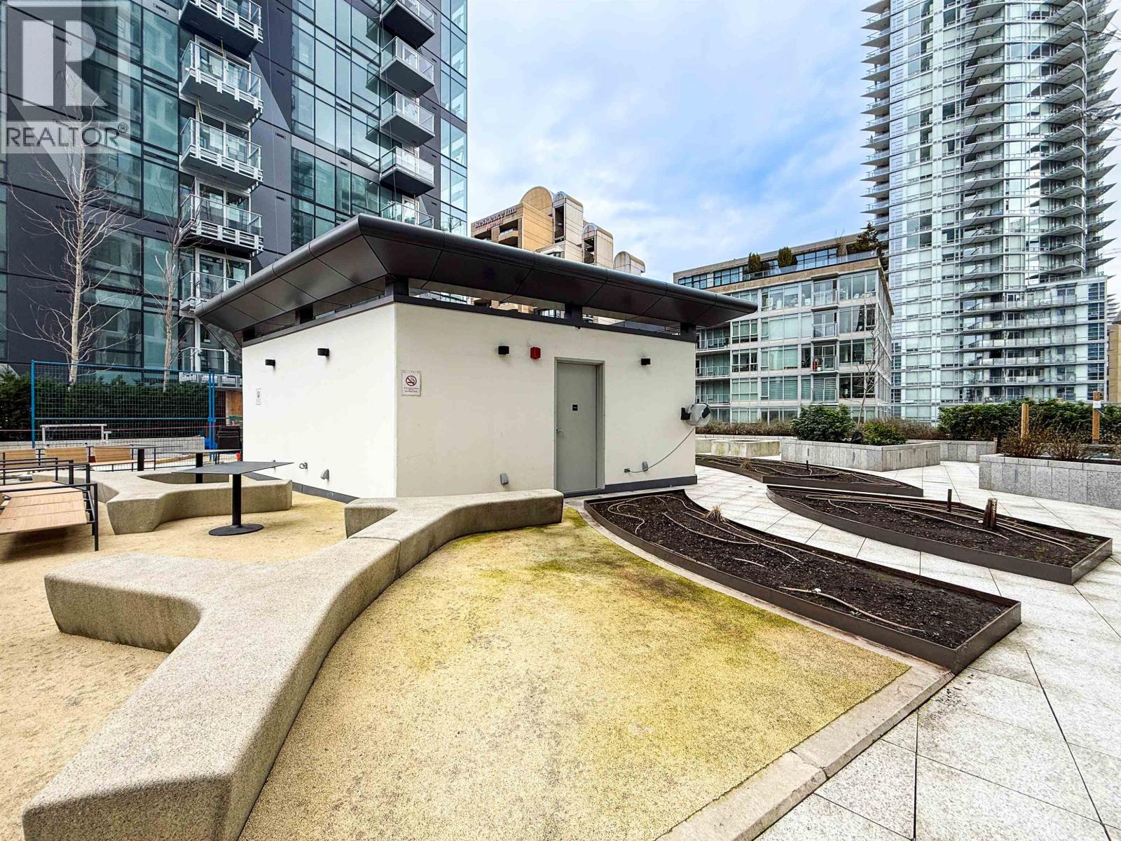 Listing Picture 20 of 29 : 1001 1289 HORNBY STREET, Vancouver / 溫哥華 - 魯藝地產 Yvonne Lu Group - MLS Medallion Club Member