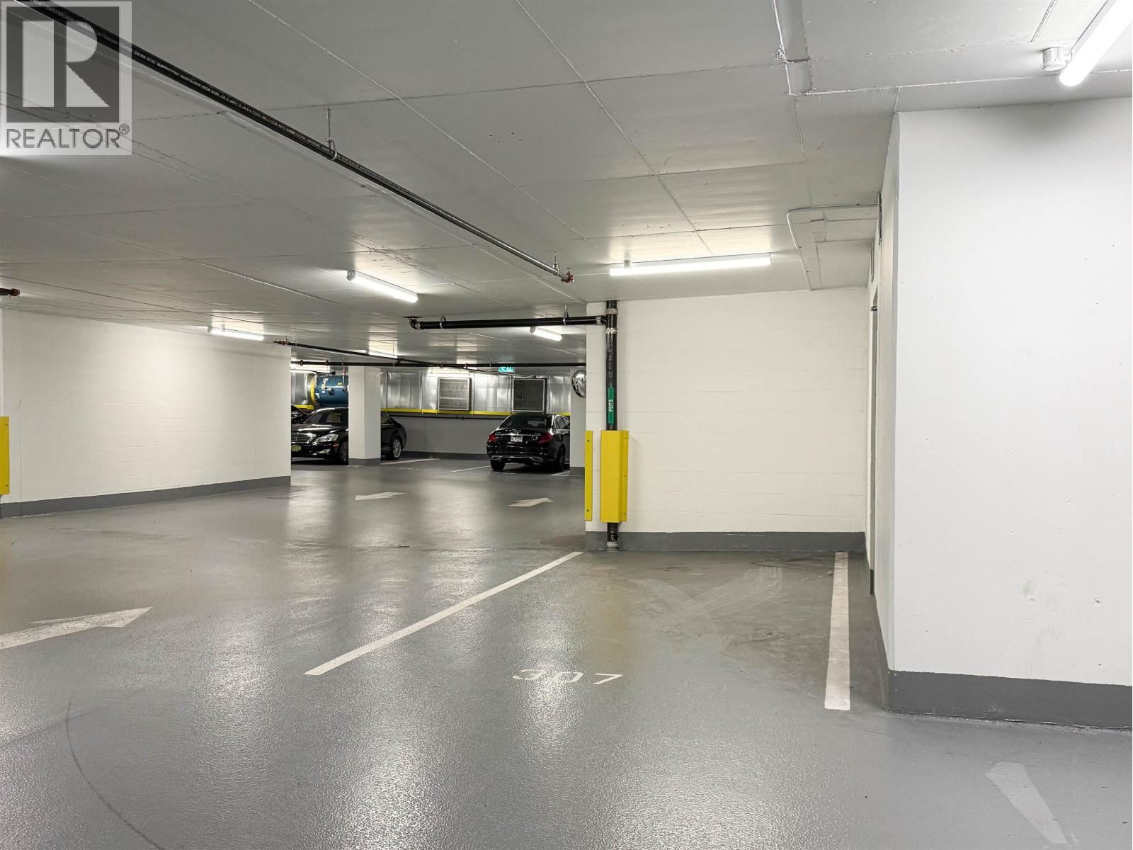 Listing Picture 28 of 29 : 1001 1289 HORNBY STREET, Vancouver / 溫哥華 - 魯藝地產 Yvonne Lu Group - MLS Medallion Club Member