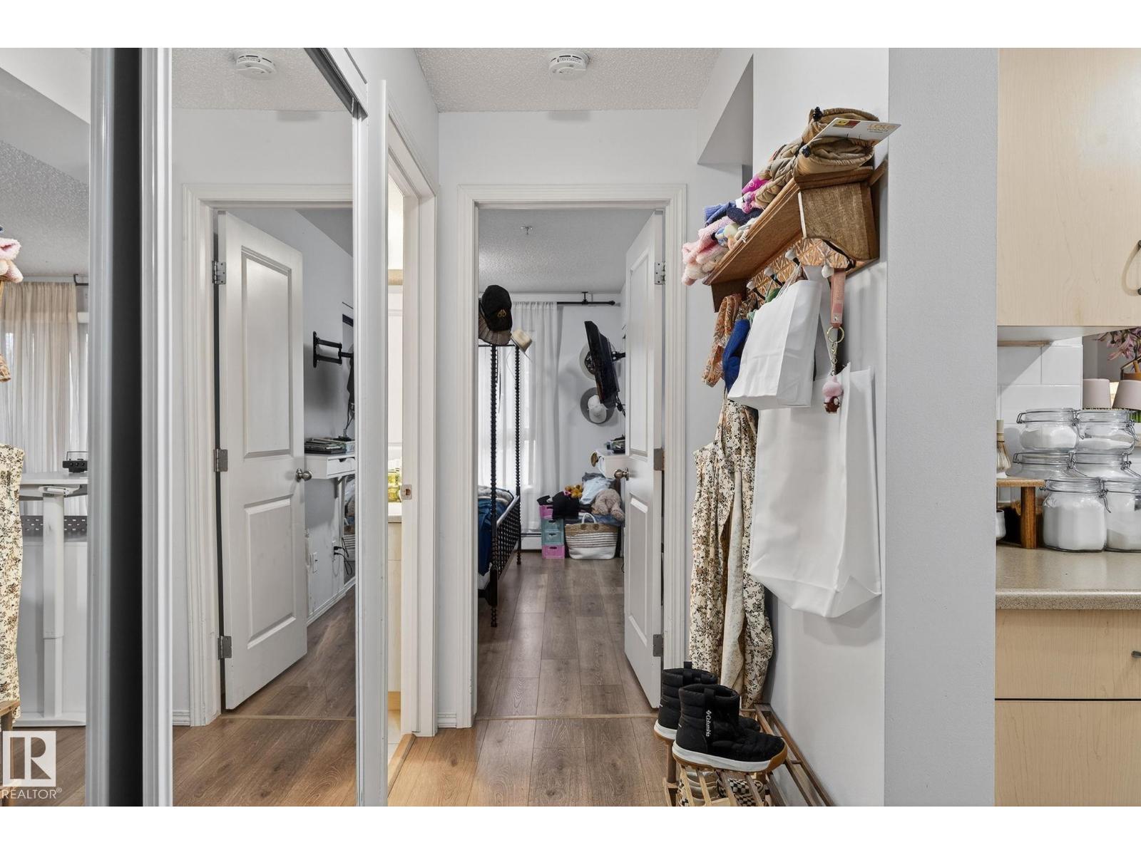 #203 17003 67 Av Nw Nw, Edmonton, Alberta  T5T 6Y5 - Photo 3 - E4477424