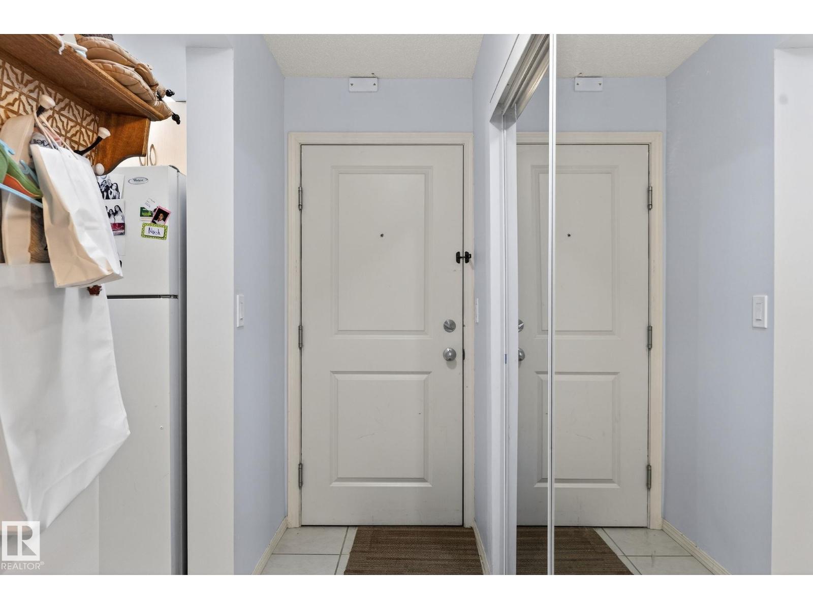 #203 17003 67 Av Nw Nw, Edmonton, Alberta  T5T 6Y5 - Photo 4 - E4477424