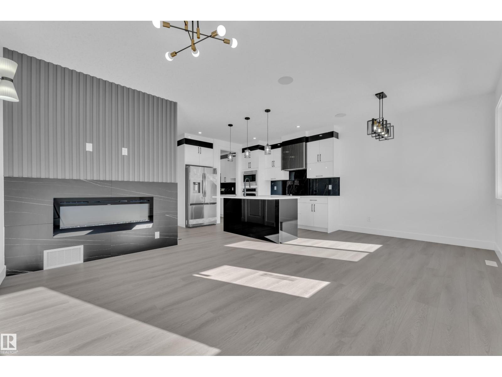 2027 154 Av Nw, Edmonton, Alberta  T5Y 4H5 - Photo 11 - E4477425