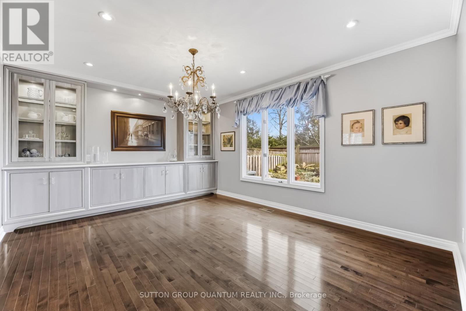 2090 Mississauga Road, Mississauga, Ontario  L5H 2K6 - Photo 13 - W12880554