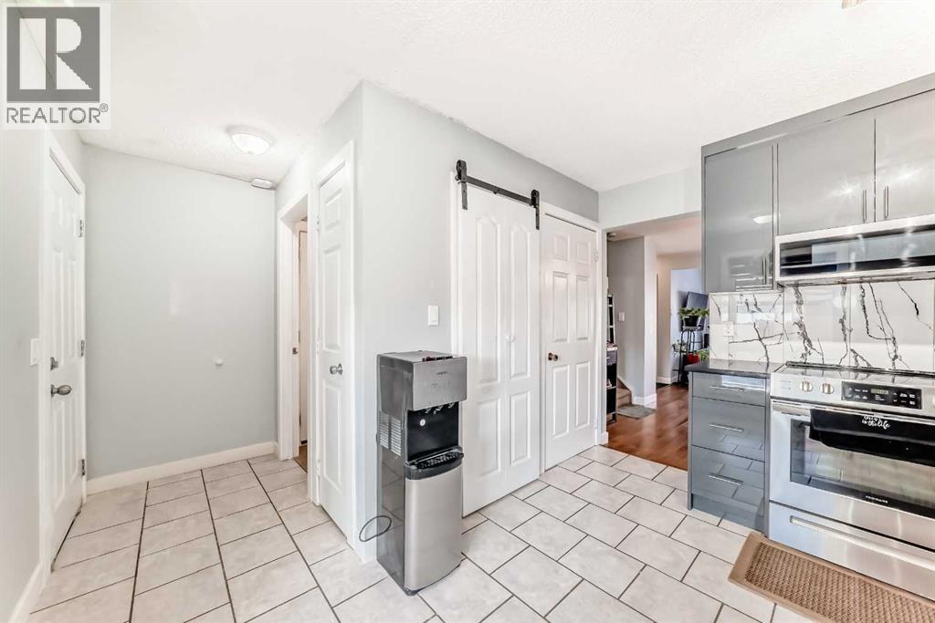 78 Martinview Crescent Ne, Calgary, Alberta  T3J 2S5 - Photo 4 - A2289025