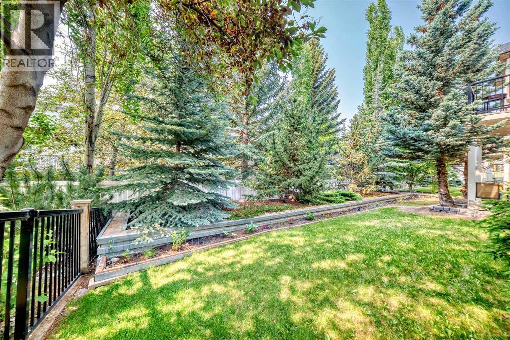 29 Simcoe Gate Sw, Calgary, Alberta T3H 4K6 - Photo 5 - A2289680