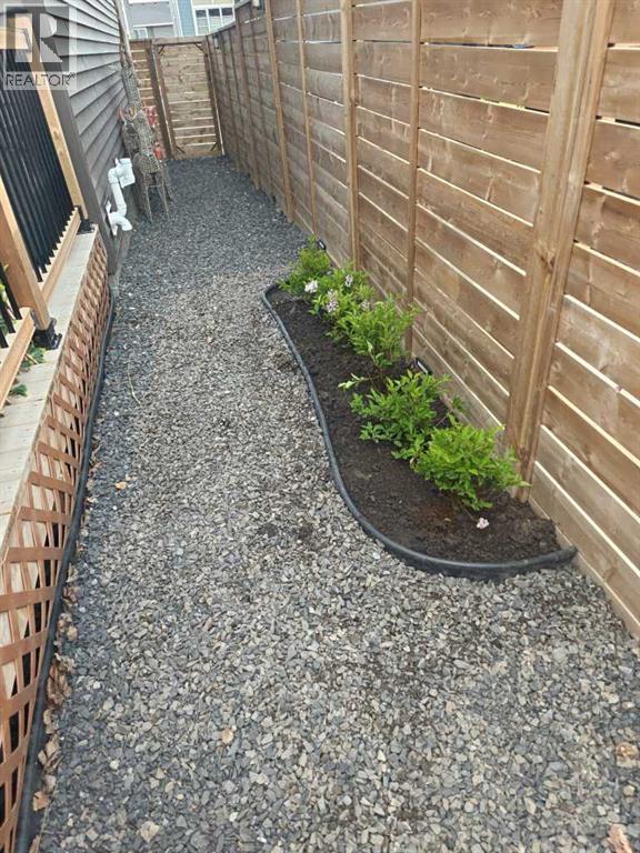 29 Precedence Glen, Cochrane, Alberta  T4C 2W7 - Photo 40 - A2292540