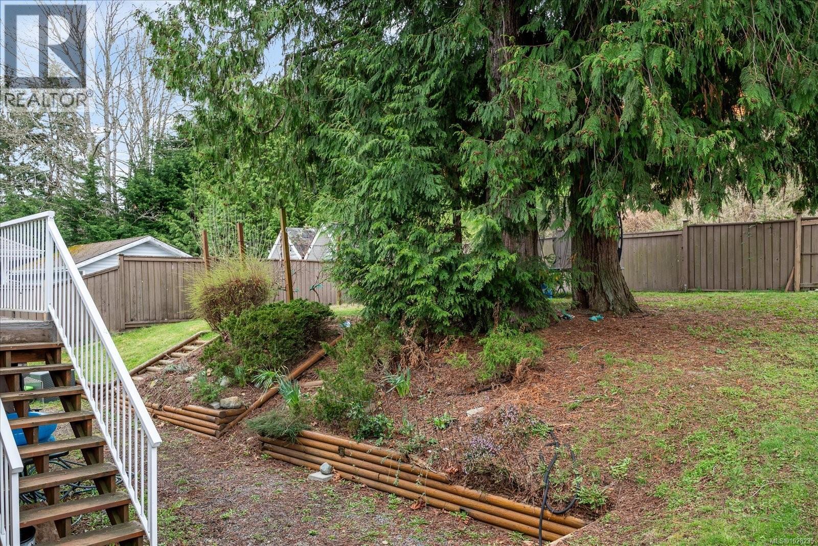 5541 Hammond Bay Rd, Nanaimo, British Columbia  V9T 5N1 - Photo 14 - 1028235