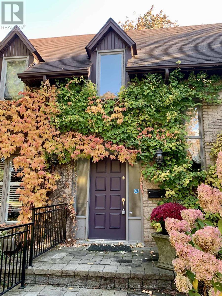 2090 Mississauga Road, Mississauga, Ontario  L5H 2K6 - Photo 3 - W12880554