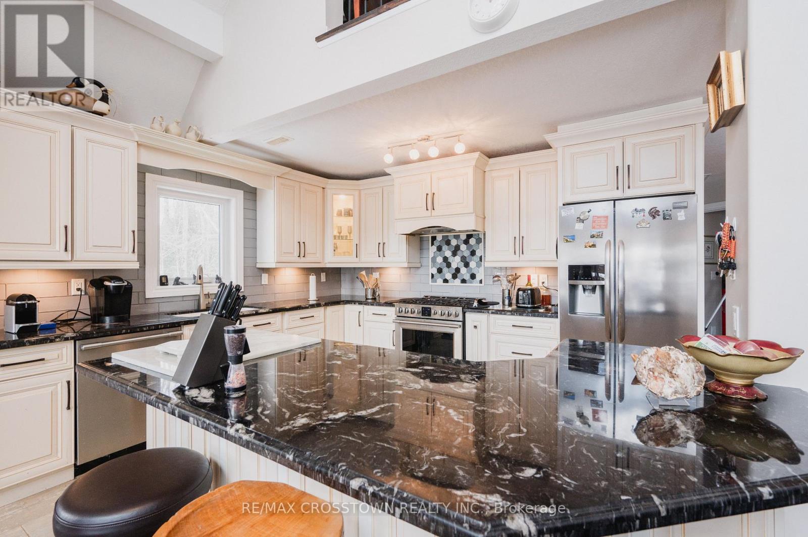 1367 Pickerel And Jack Lake Road, Armour, Ontario  P0A 2C0 - Photo 10 - X12841724