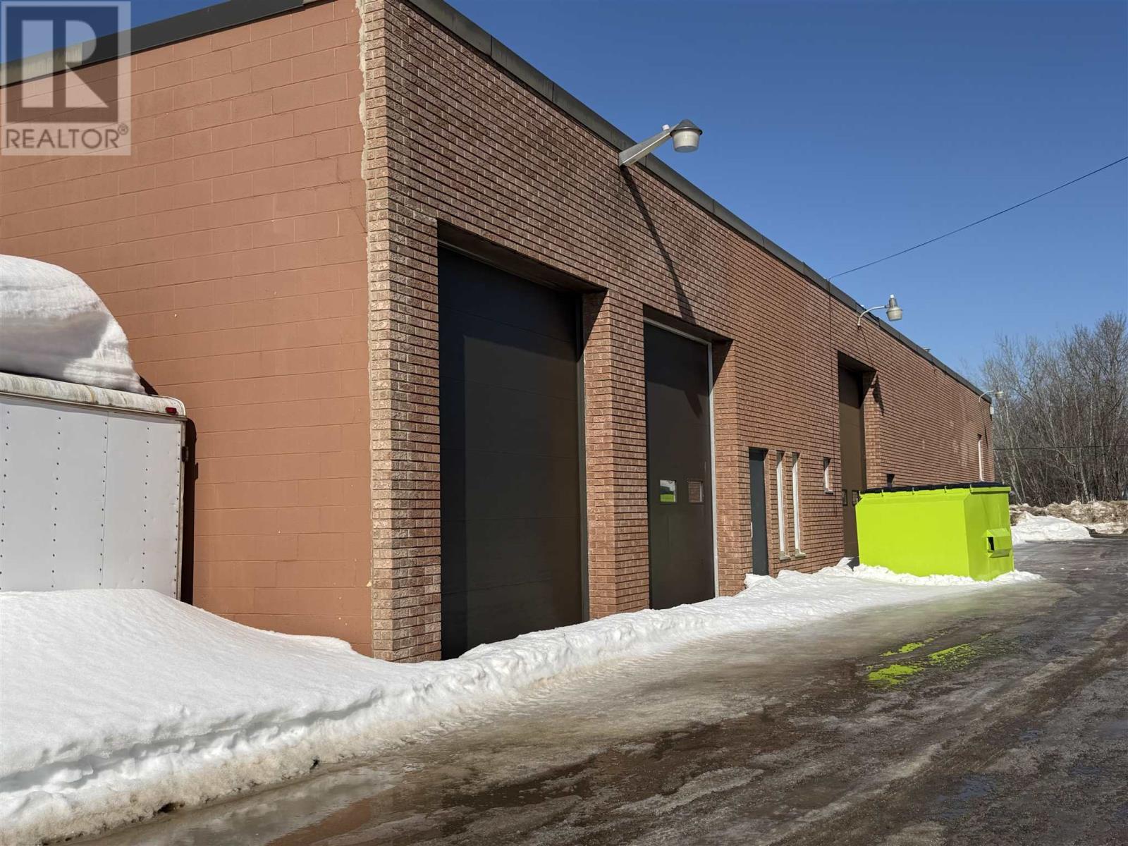 47 Industrial Park Cres # 2, Sault Ste. Marie, Ontario  P6B 5P3 - Photo 2 - SM260478