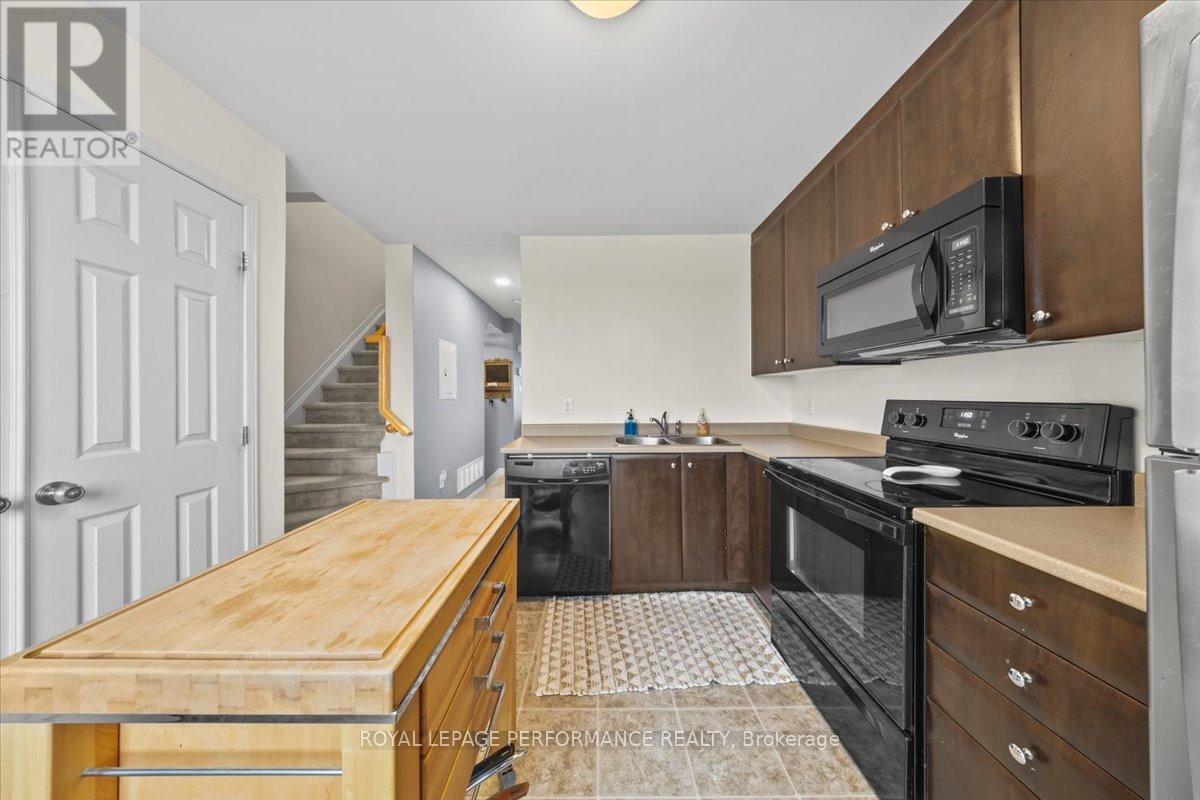 232 Shanly Private, Ottawa, Ontario  K2J 5X6 - Photo 17 - X12876848