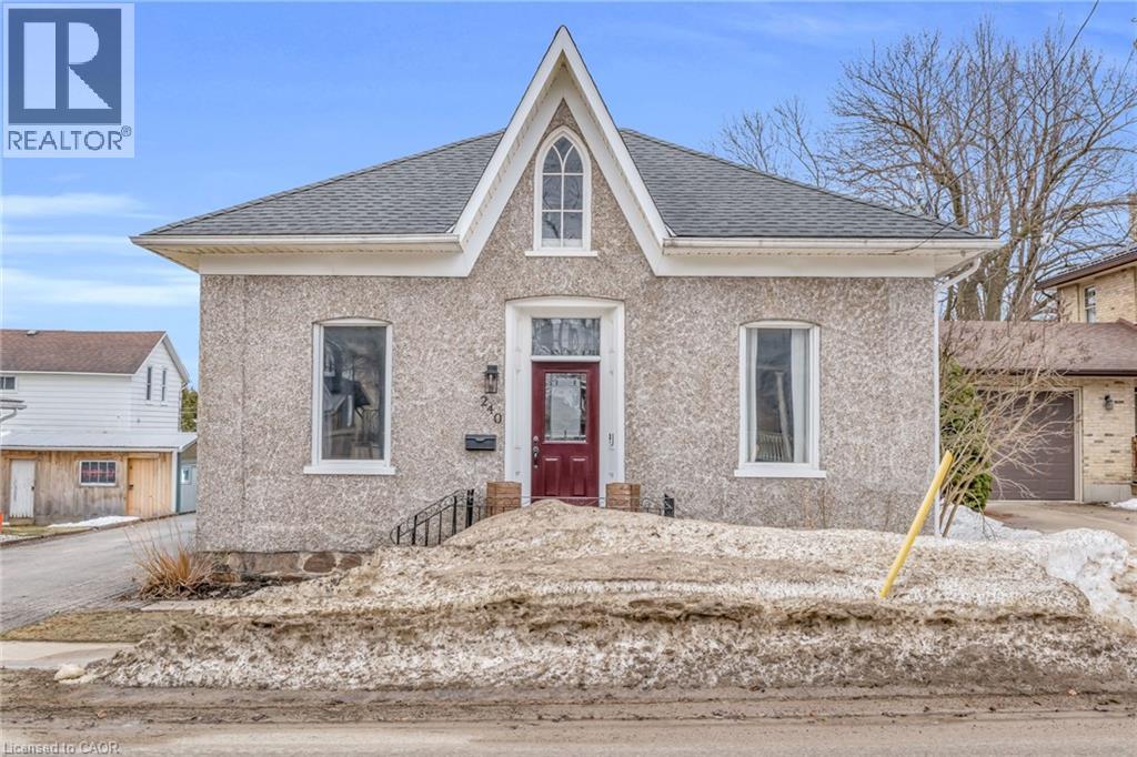 240 ELIZABETH Street W, Listowel, Ontario