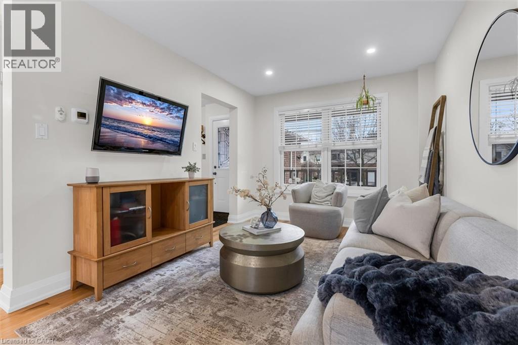 23 Hedge Lawn Drive, Grimsby, Ontario  L3M 5G9 - Photo 11 - 40810869