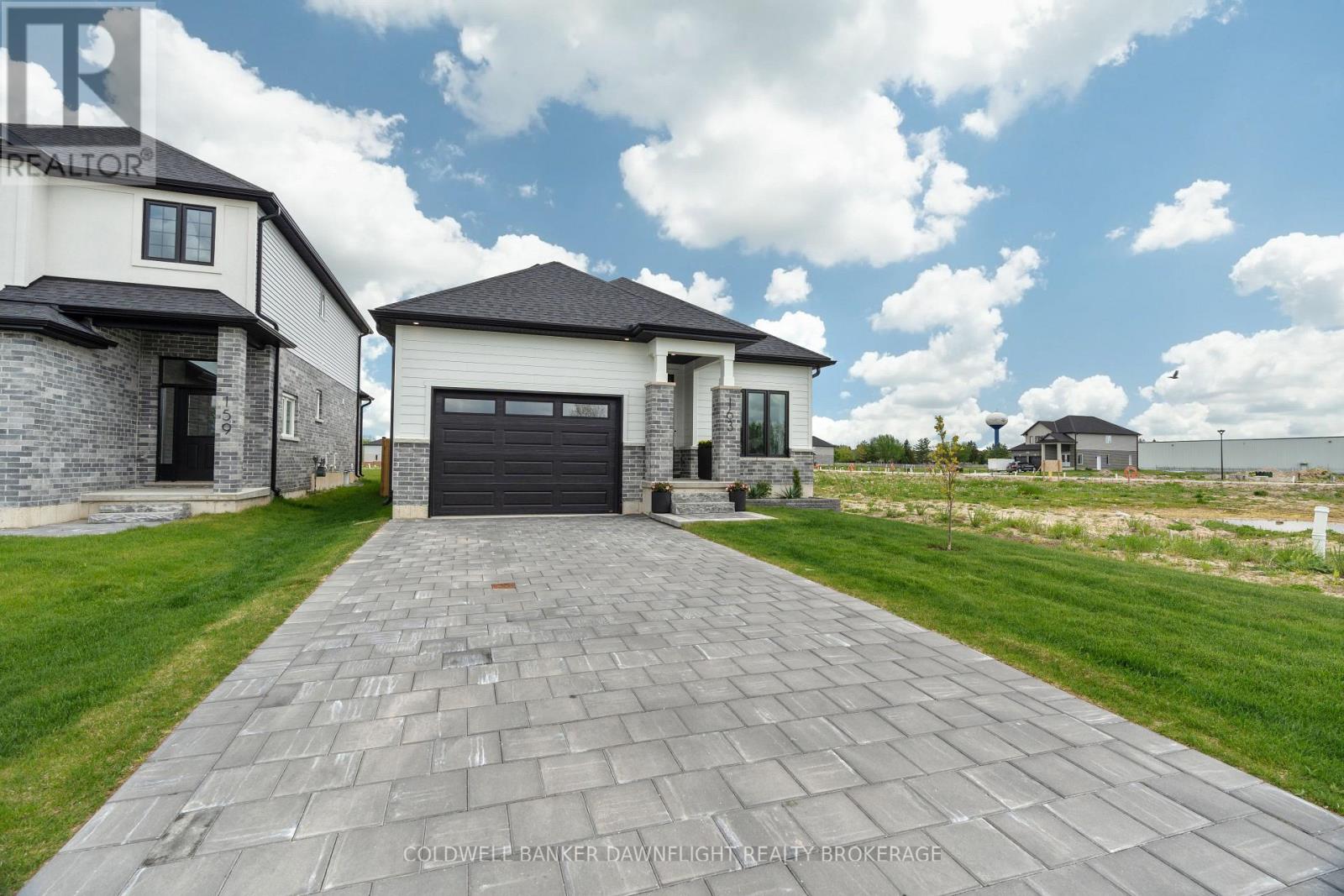 219 Greene Street, South Huron, Ontario  N0M 1S3 - Photo 39 - X12881874