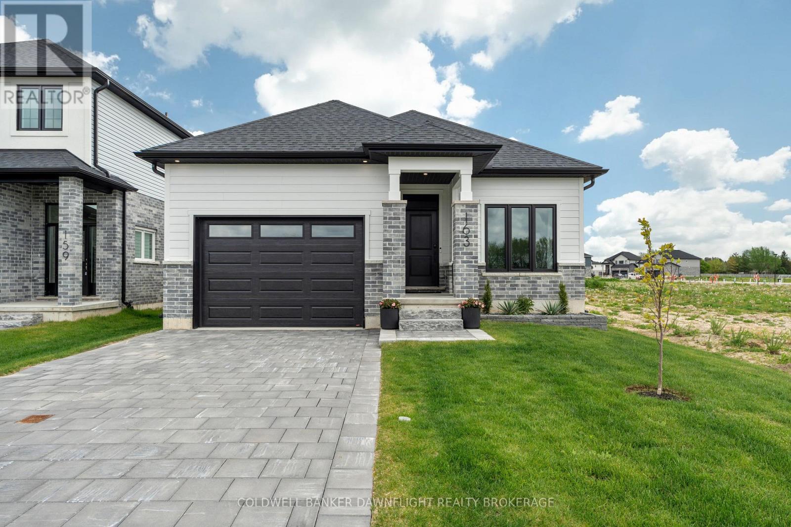 219 Greene Street, South Huron, Ontario  N0M 1S3 - Photo 40 - X12881874