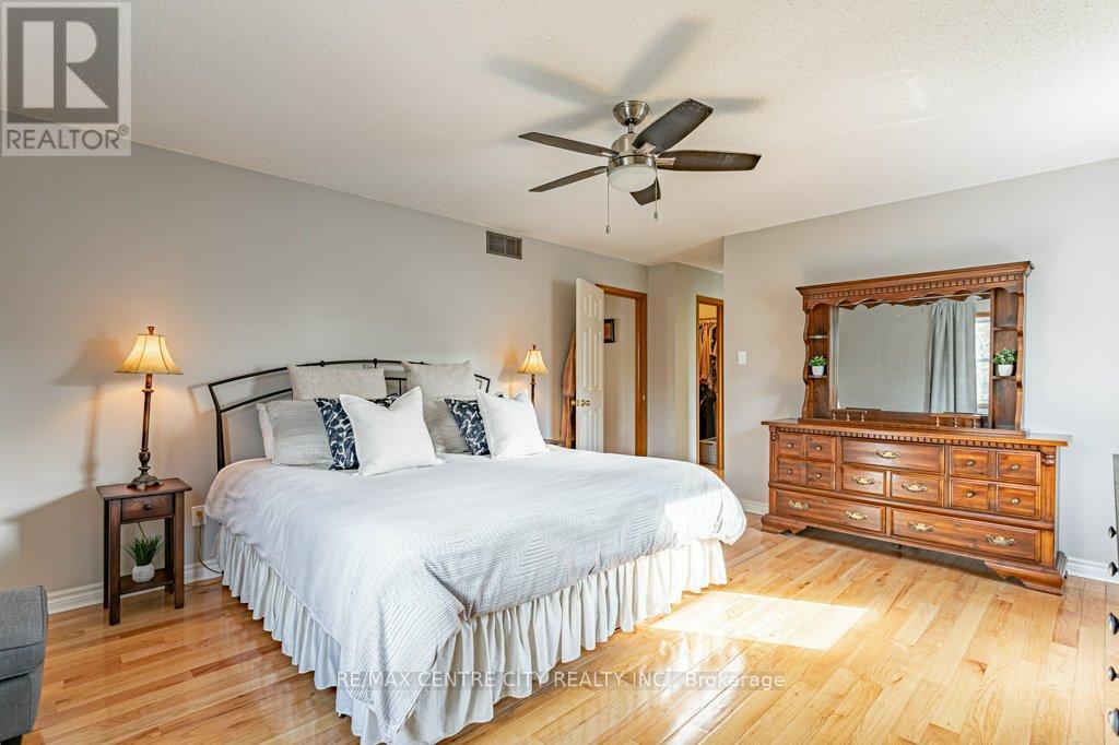 62 Nanette Drive, London North, Ontario  N5X 3L4 - Photo 29 - X12881878