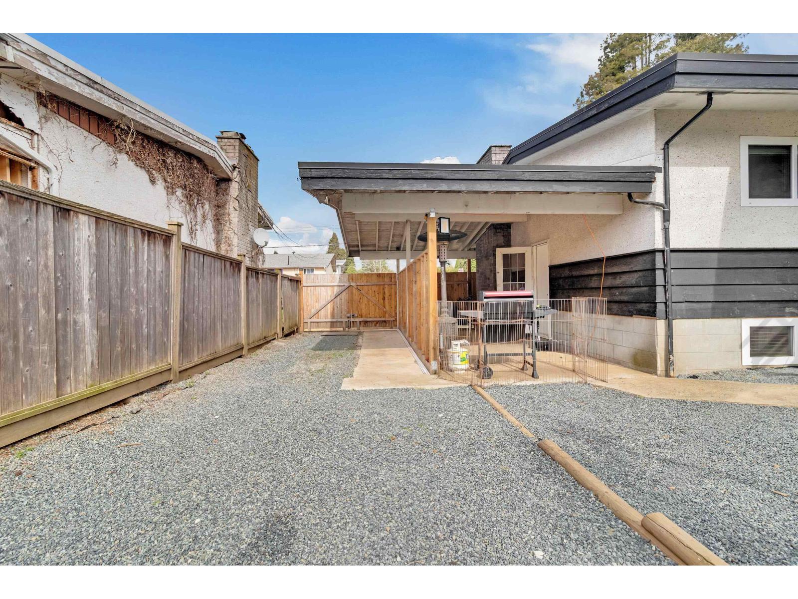 32140 Bueckert Avenue, Mission, British Columbia  V2V 1L4 - Photo 33 - R3098406