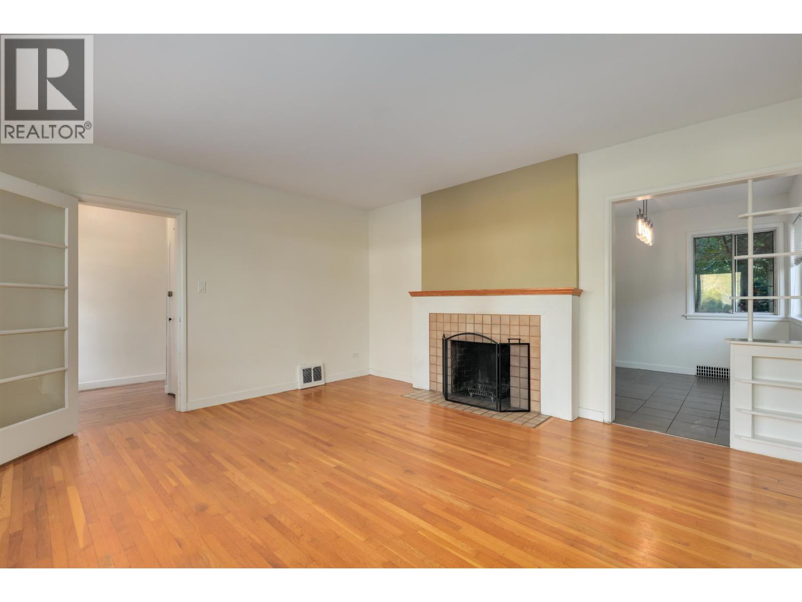 509 E Keith Road, North Vancouver, British Columbia  V7L 1W3 - Photo 6 - R3096910