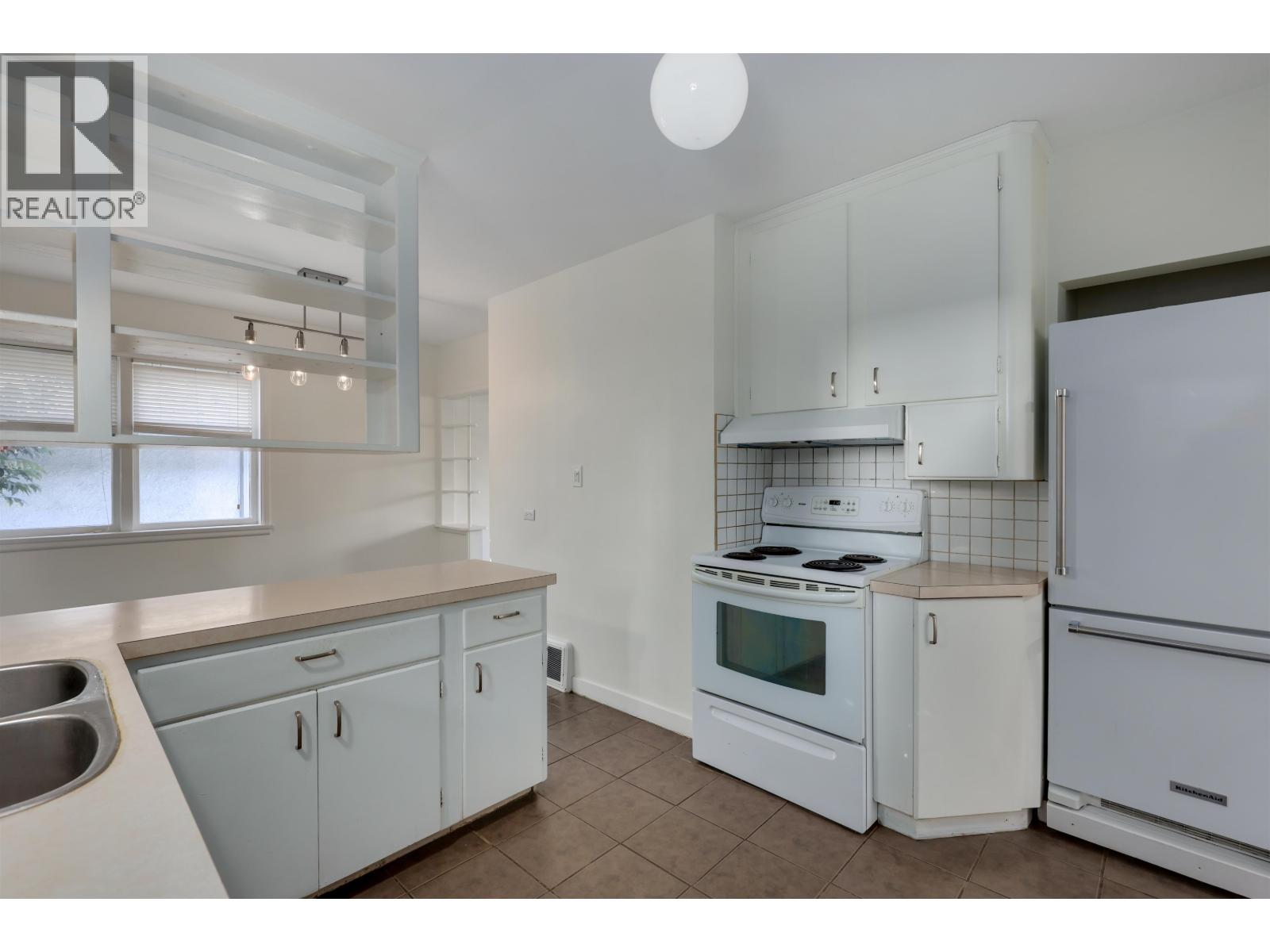 509 E Keith Road, North Vancouver, British Columbia  V7L 1W3 - Photo 13 - R3096910