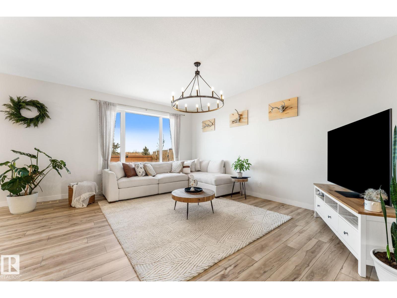 1082 Stoneside Rd, Sherwood Park, Alberta  T8H 3A1 - Photo 8 - E4476152