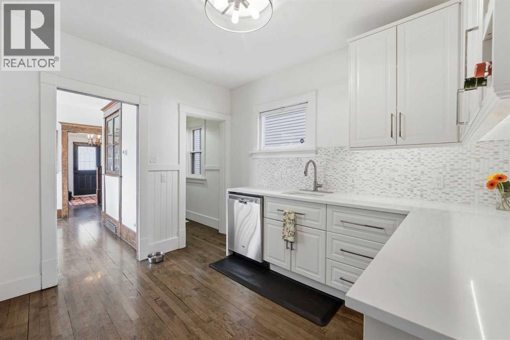 702 15 Street Nw, Calgary, Alberta  T2N 2B2 - Photo 14 - A2287808